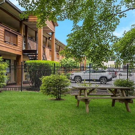 Surestay Plus By Best Western Woodbury Inn Exteriér fotografie